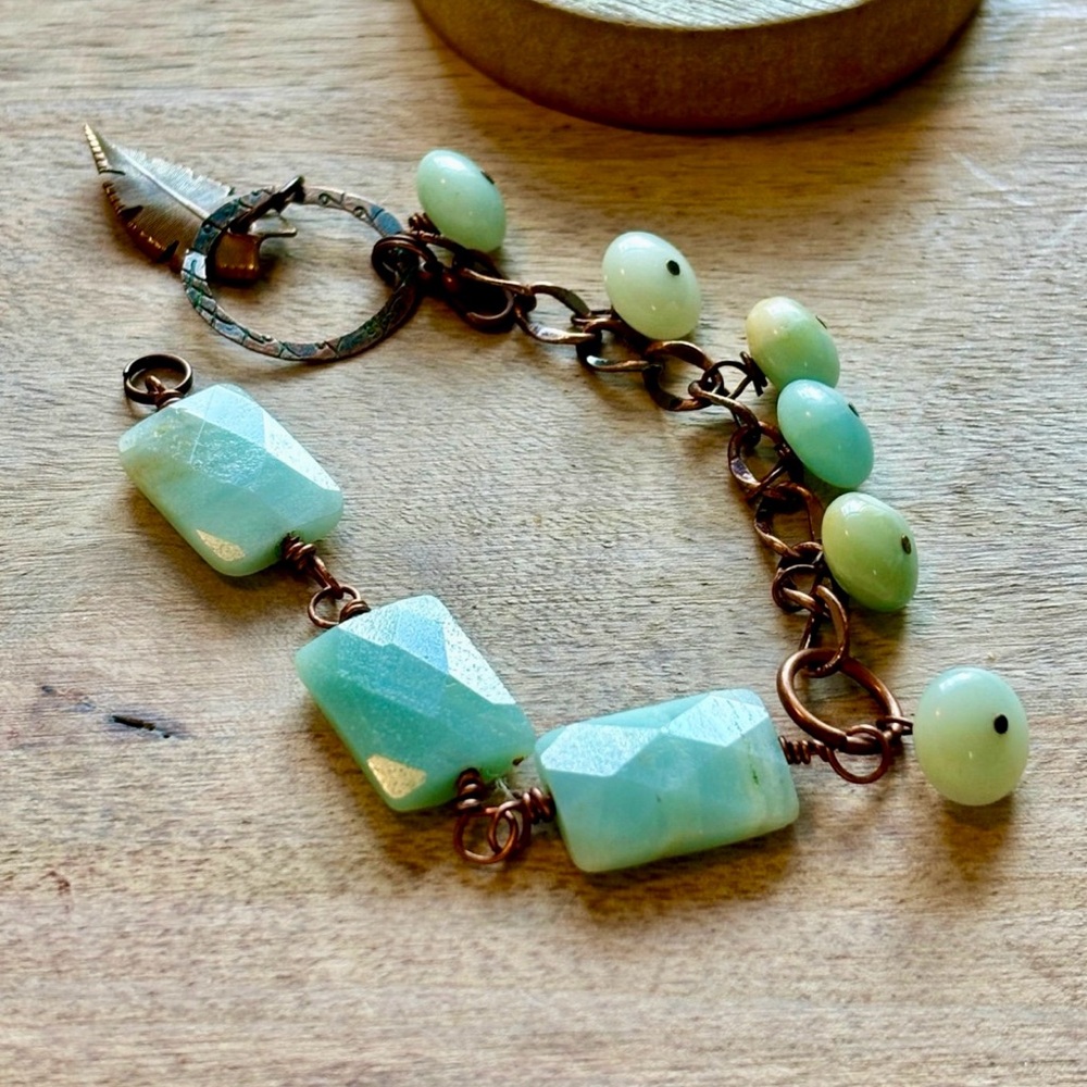 Aquamarine beaded bracelet